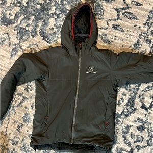 Arcteryx Atom LT